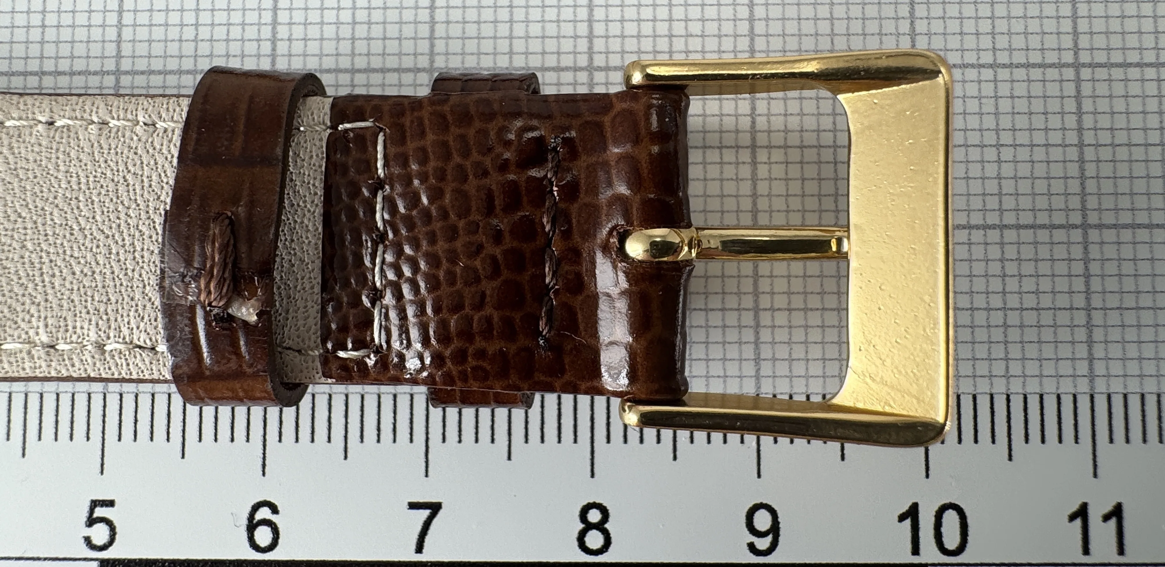 Uhrenarmband XL Leder 18mm braun - Kalbsleder mit Krokodilstruktur - 16mm vergoldet Uhrenarmband XL Leder 18mm braun - Kalbsleder mit Krokodilstruktur - 16mm vergoldet