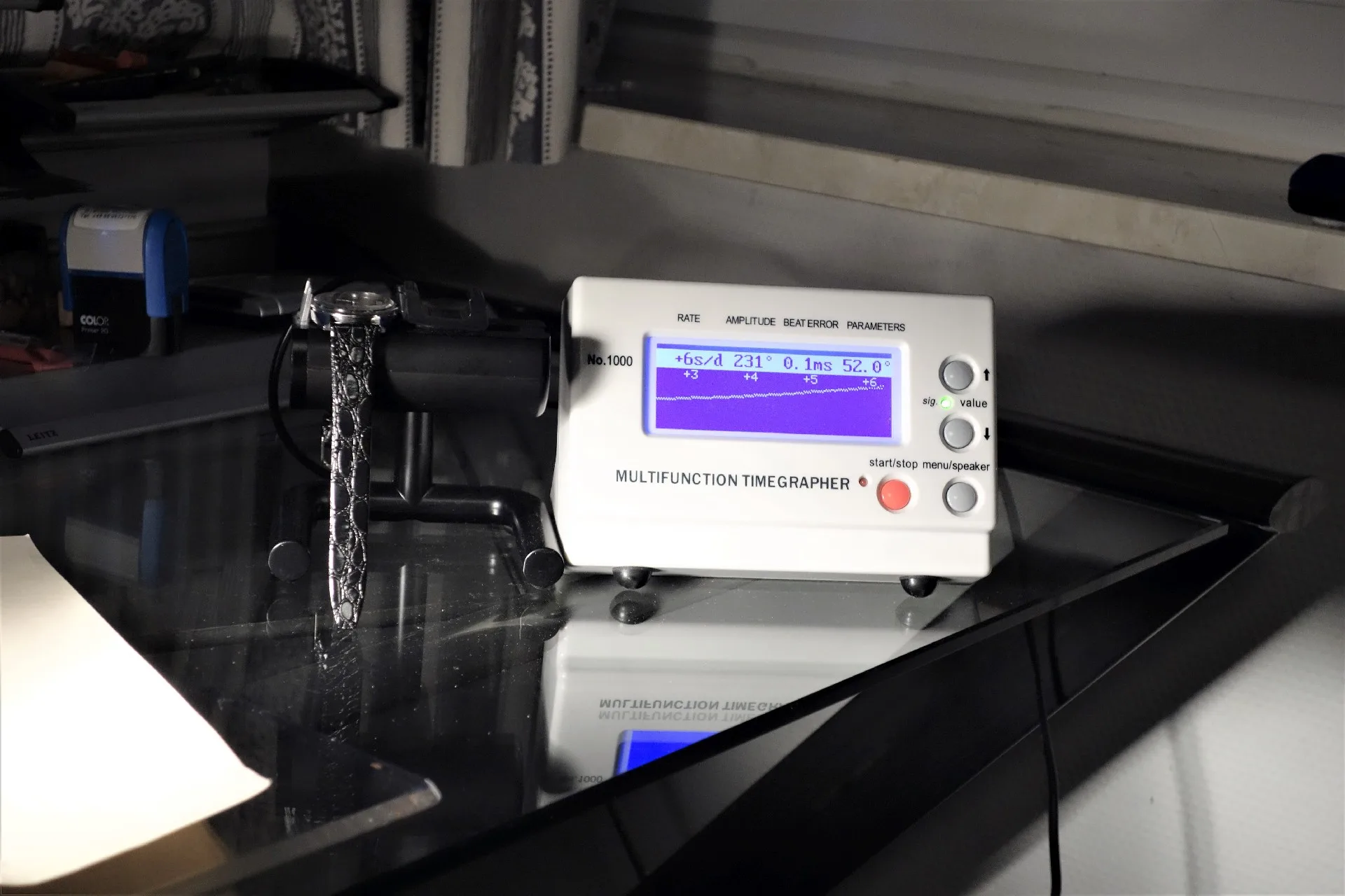 Zeitwaagen Messgerät Elektronisches Messgerät zur Überprüfung der Ganggenauigkeit von mechanischen Uhren.