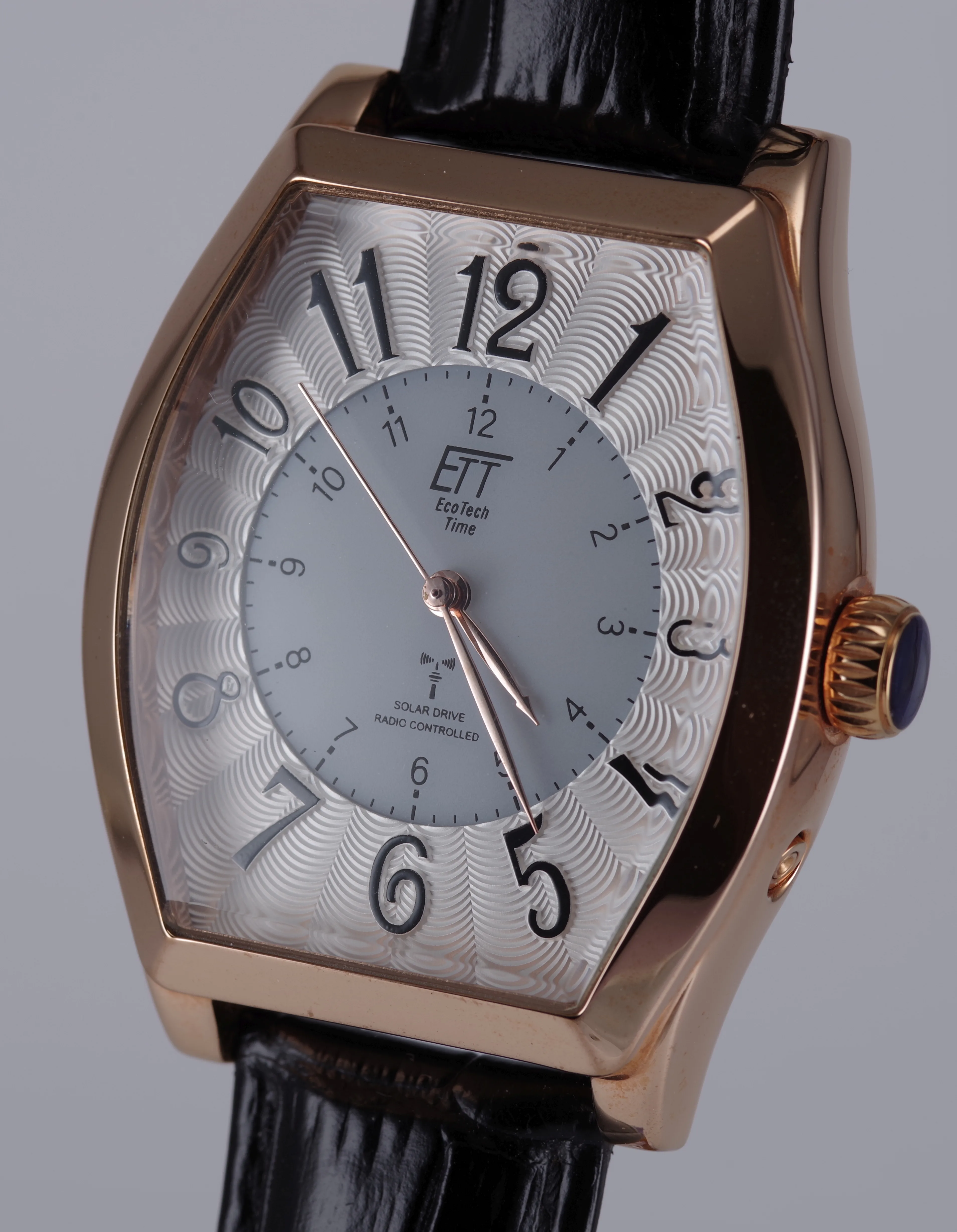 ETT Herren-Armbanduhr Funk Solar Quarz goldfarbenes Gehäuse schwarzes Armband ETT Herren-Armbanduhr Funk Solar Quarz goldfarbenes Gehäuse schwarzes Armband