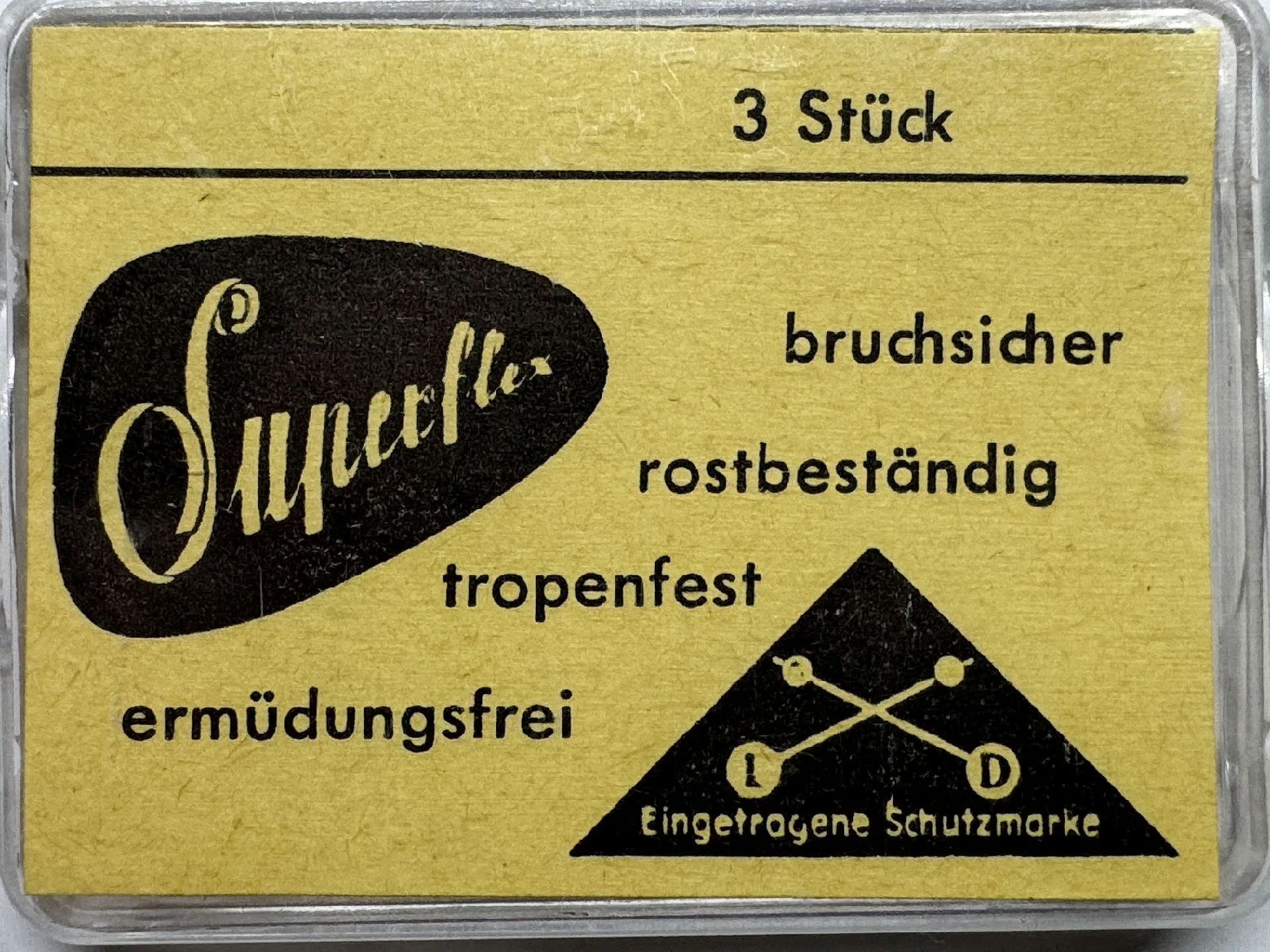 Superflex Federstege Set Verpackung mit drei bruchsicheren und rostbeständigen Federstegen für Uhren.
