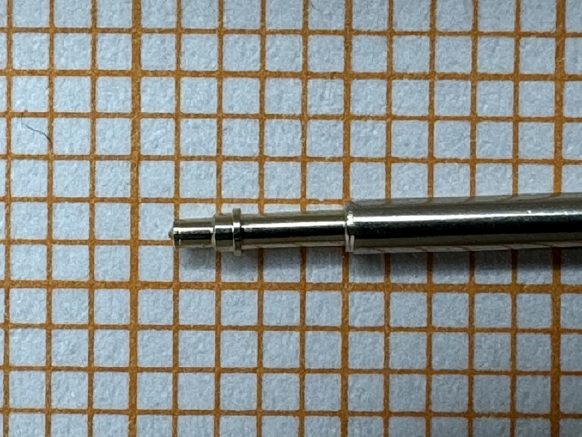 Federsteg Metall Metallener Federsteg für Uhrenarmbänder.
