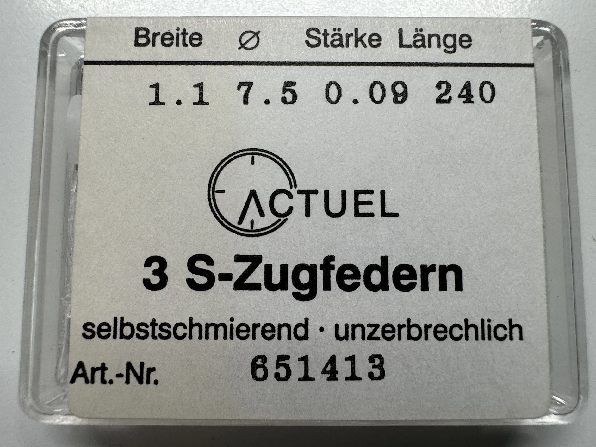 Verpackung mit drei selbstschmierenden Zugfedern für Uhrwerke.