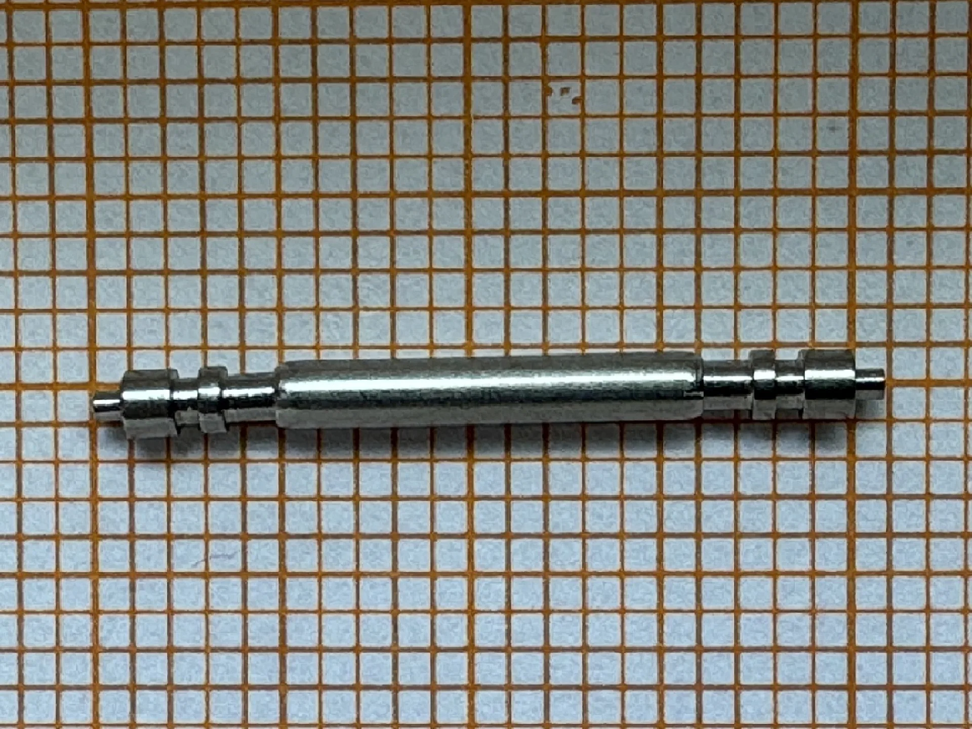 Federsteg Metall Metallener Federsteg für Uhrenarmbänder.