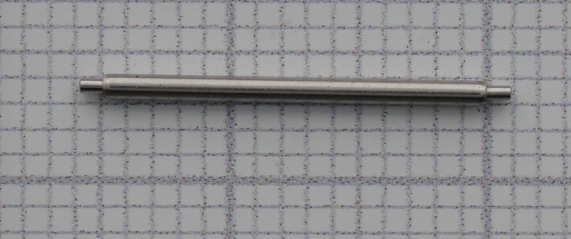 Federsteg Edelstahl 20mm Silberner Federsteg aus Edelstahl mit 20 Millimeter Länge für Uhrenarmbänder.