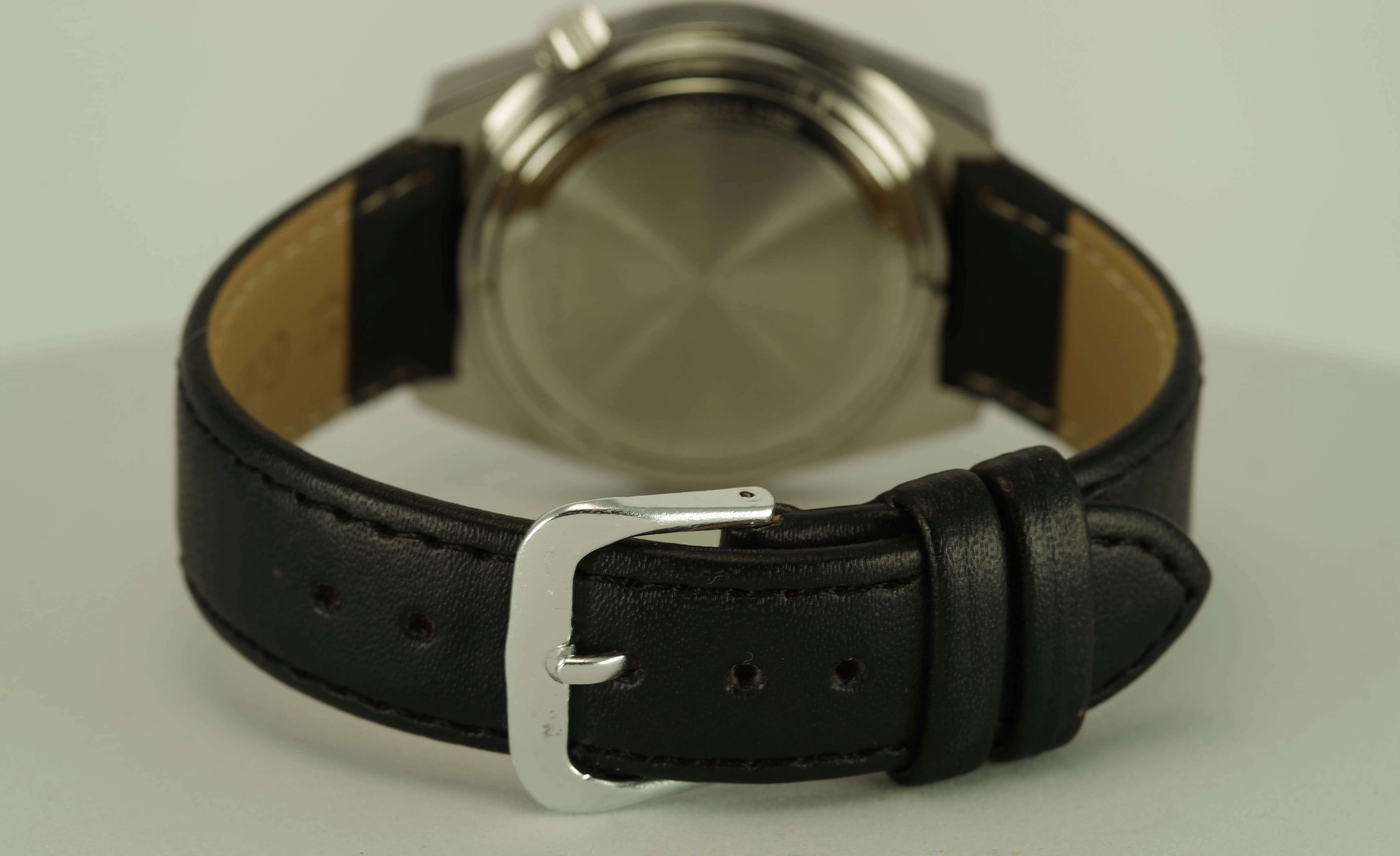 Bulova Accutron Day Date Herren Armbanduhr 1976 Facette