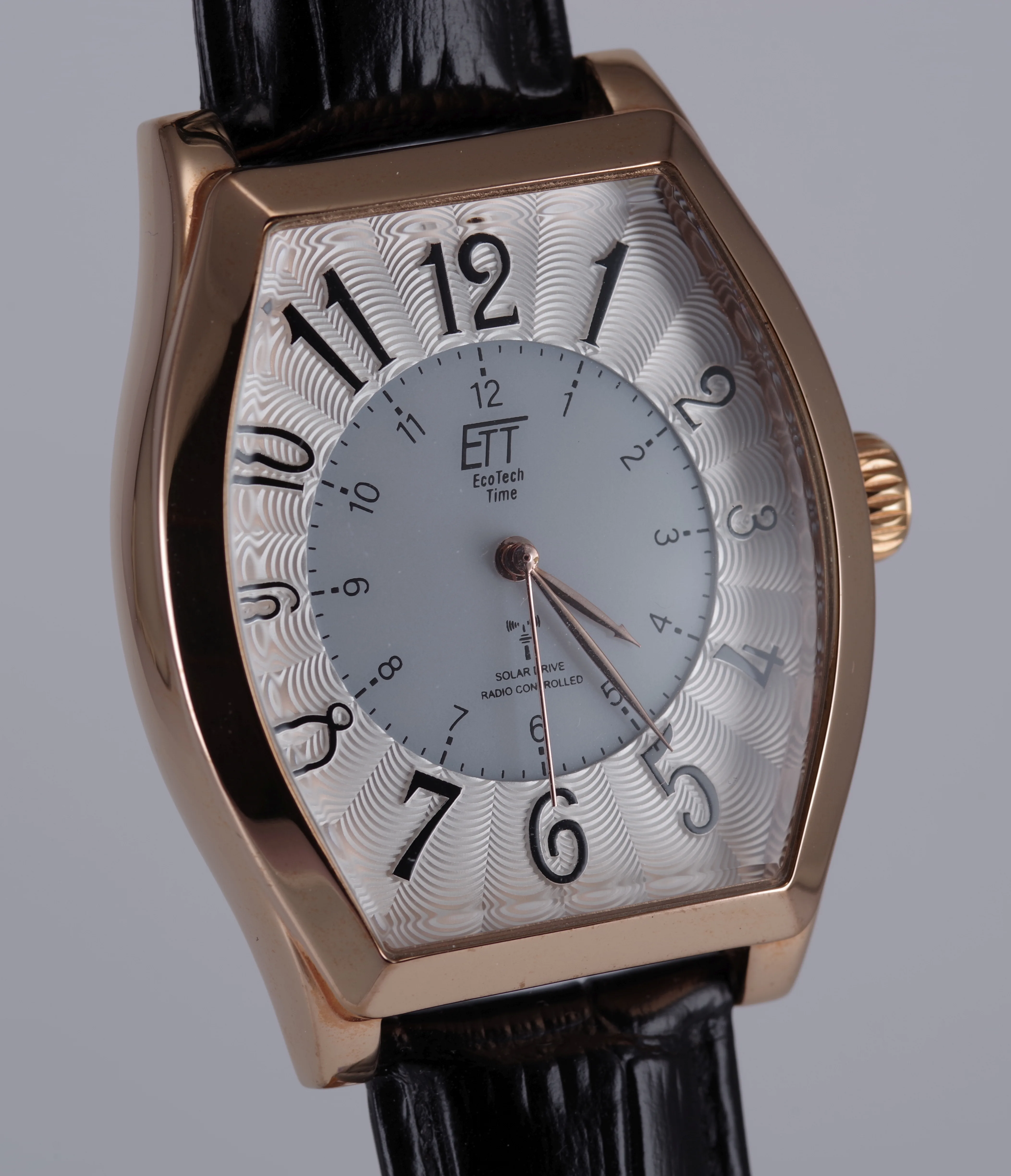 ETT Herren-Armbanduhr Funk Solar Quarz goldfarbenes Gehäuse schwarzes Armband ETT Herren-Armbanduhr Funk Solar Quarz goldfarbenes Gehäuse schwarzes Armband