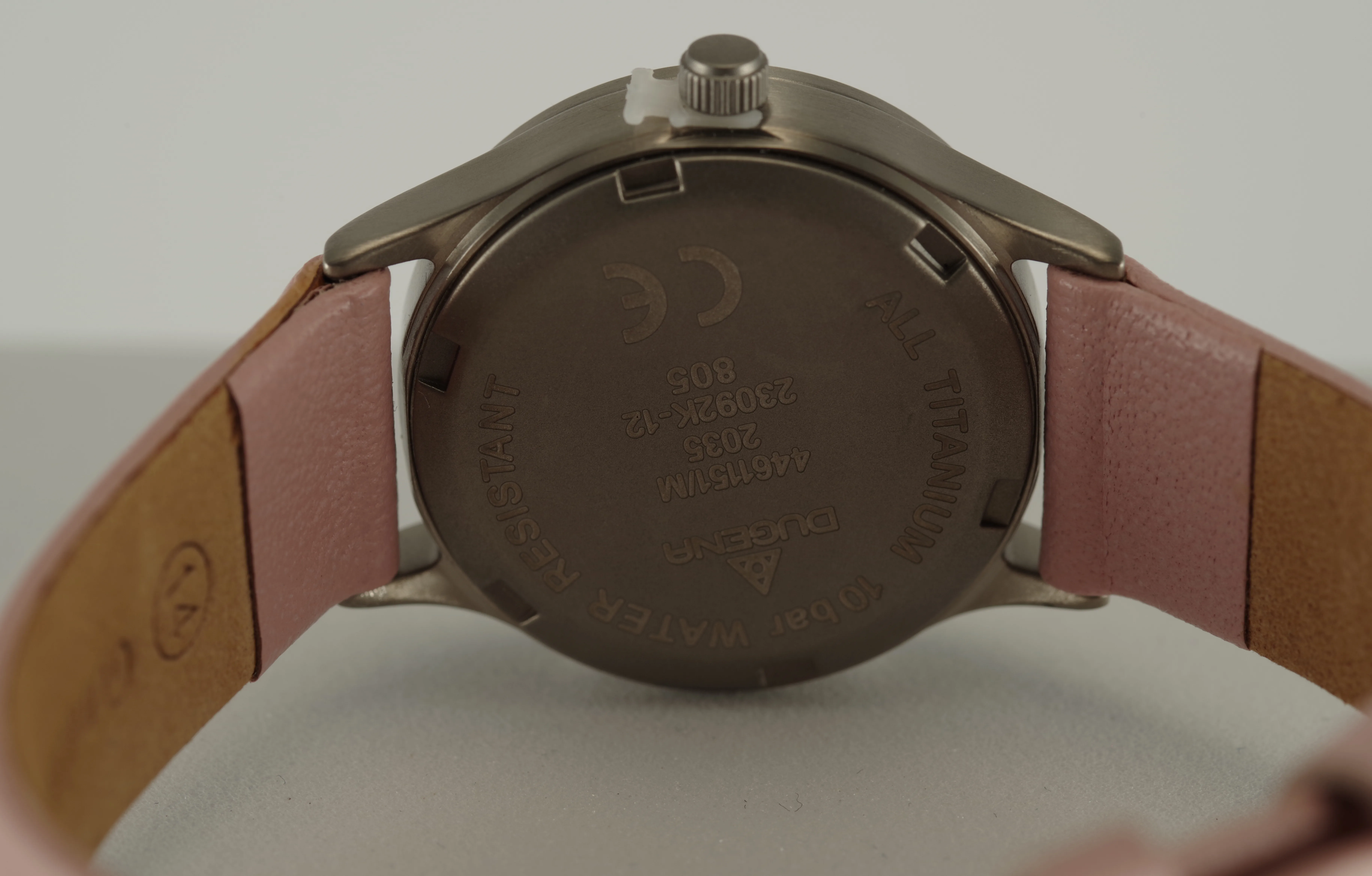 Feminine Dugena Armbanduhr Quartz Titan Mineralglas Kalbsleder Lila Rosa
