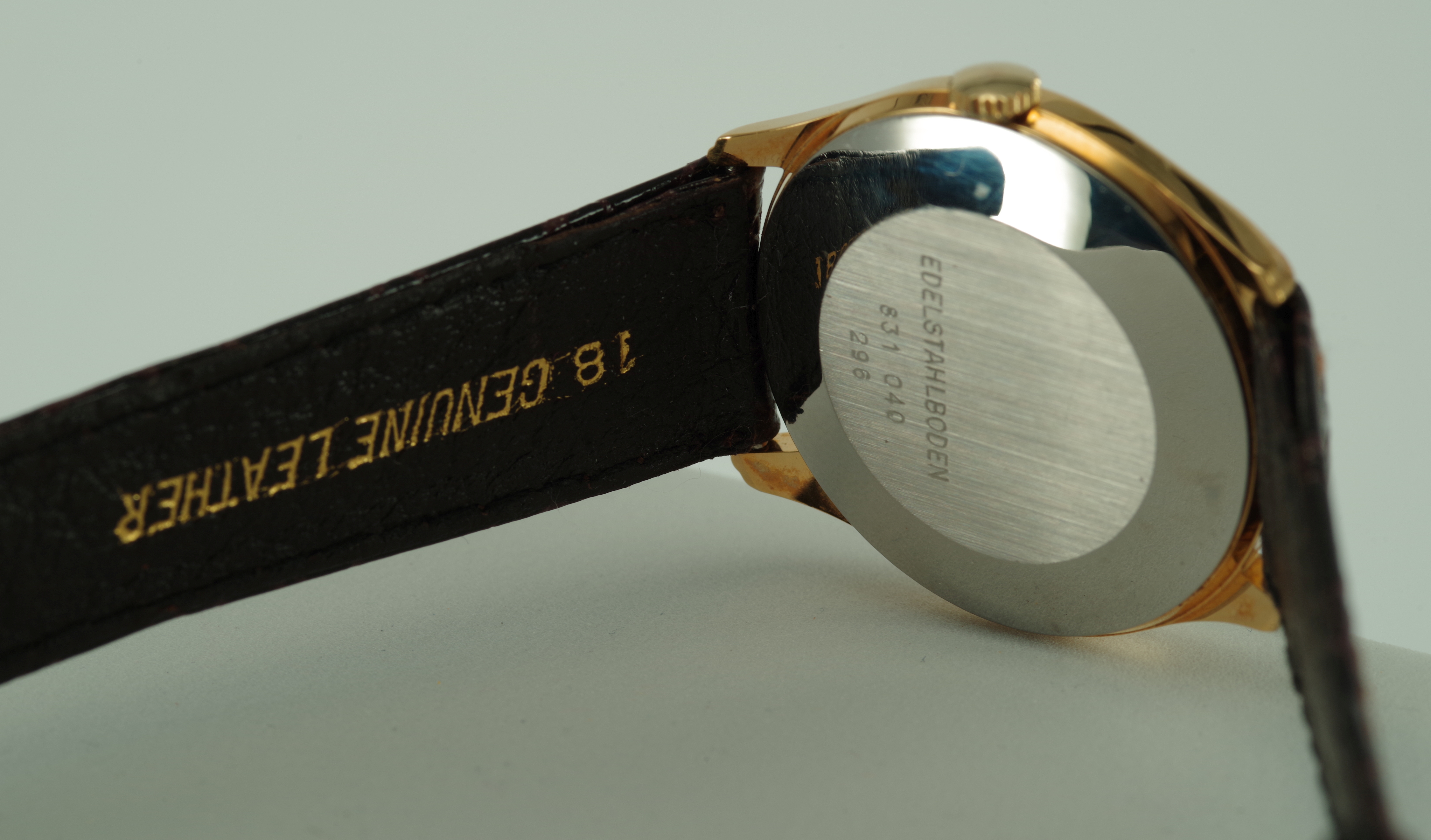 Dugena Vintage Handaufzug Unisex Datum bei 12 Uhr